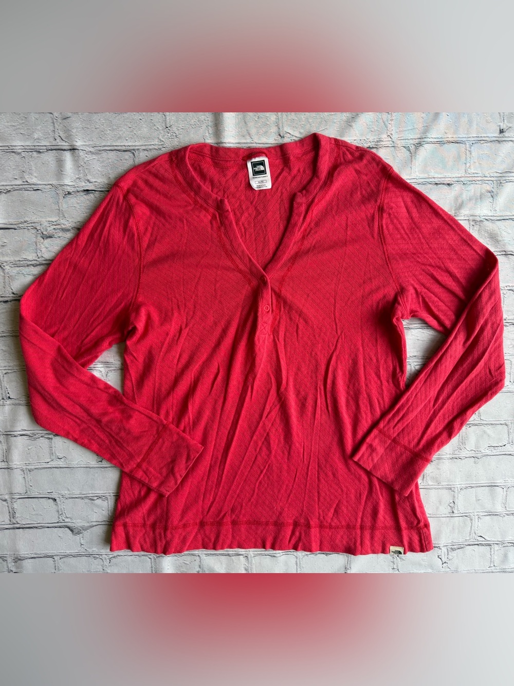 The North Face Women’s Long Sleeve V-Neck Shirt Pink Pointelle Henley Gorp Core